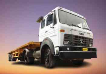 Tata LPS 4018 Tractor Trailer photo 1
